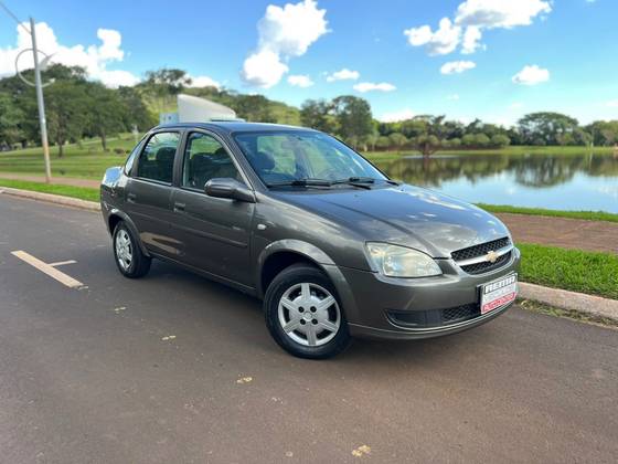 CHEVROLET CLASSIC 1.0 MPFI LS 8V FLEX 4P MANUAL CHEVROLET CLASSIC 1.0 MPFI LS 8V FLEX 4P MANUAL